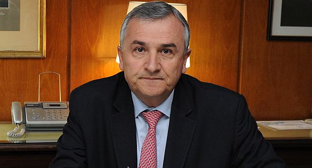 Gerardo Morales adelantó que Jujuy cobrará un seguro de salud a extranjeros  