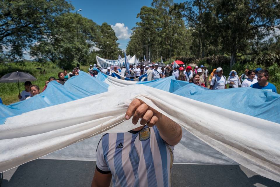 Trabajadorxs azucarerxs se movilizaron en contra de los despidos  