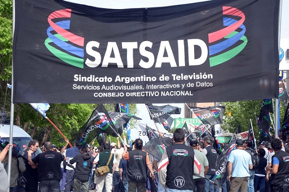 #Auteridad: Congelan sueldos de empleadxs de la TV Pública 