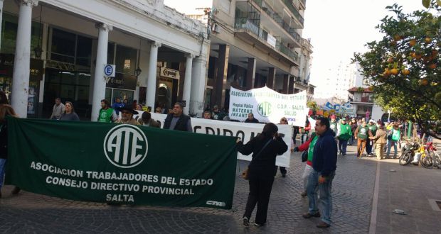  El Pacto Fiscal “significa el exterminio de los trabajadores” 