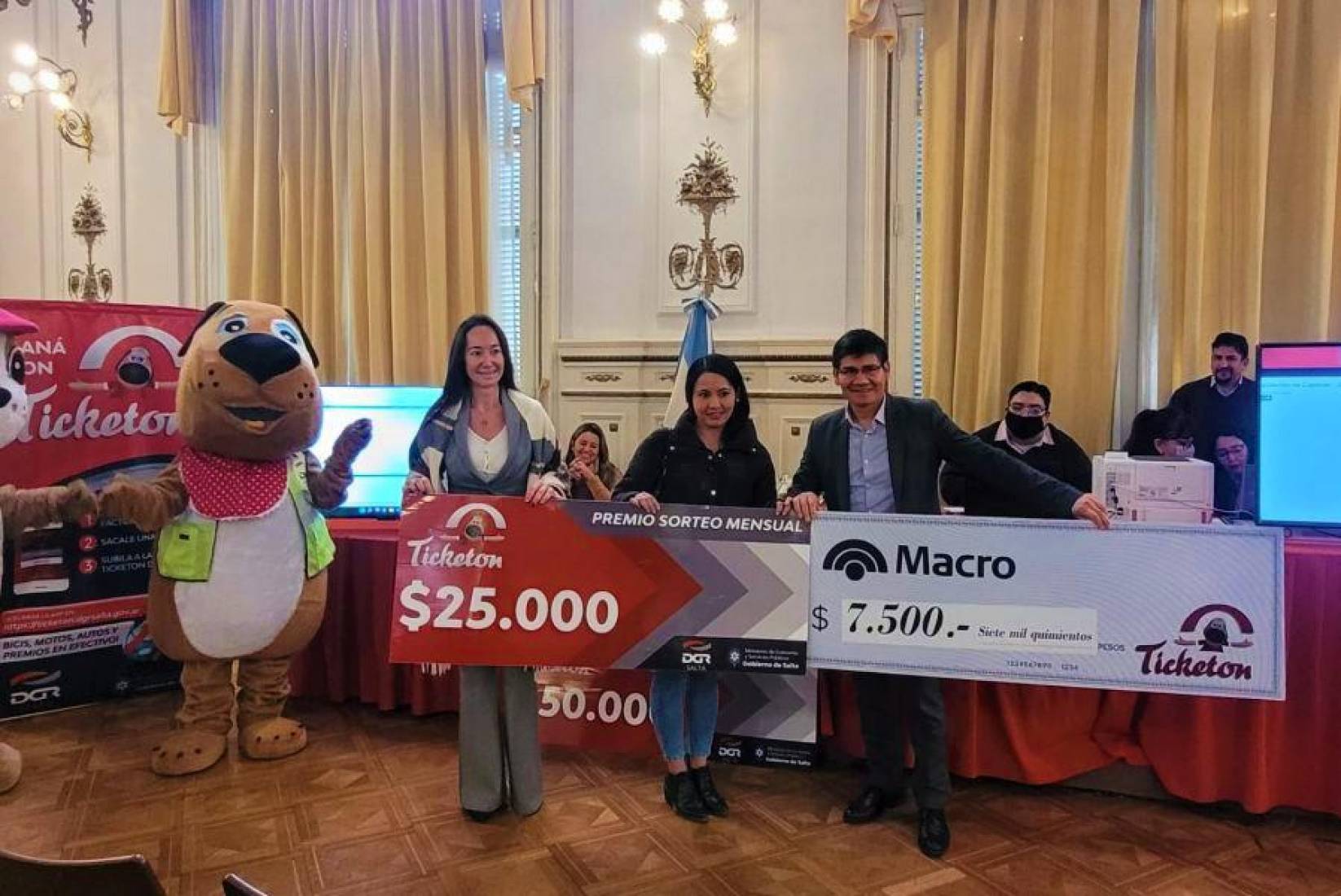 ¿Mucha suerte? Ganó tres veces seguidas el Ticketón y generó polémica