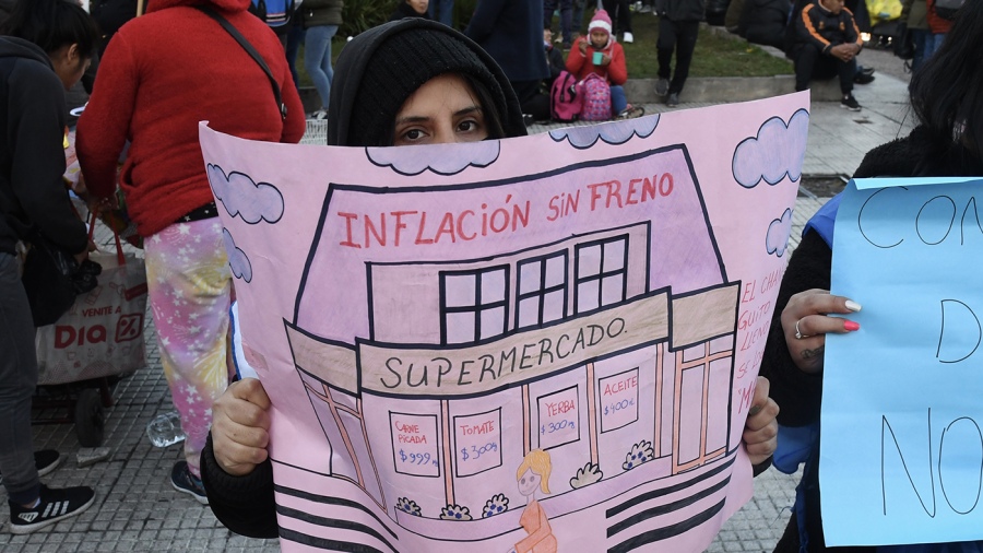 La CGT se reunió con organizaciones piqueteras por la suba de precios
