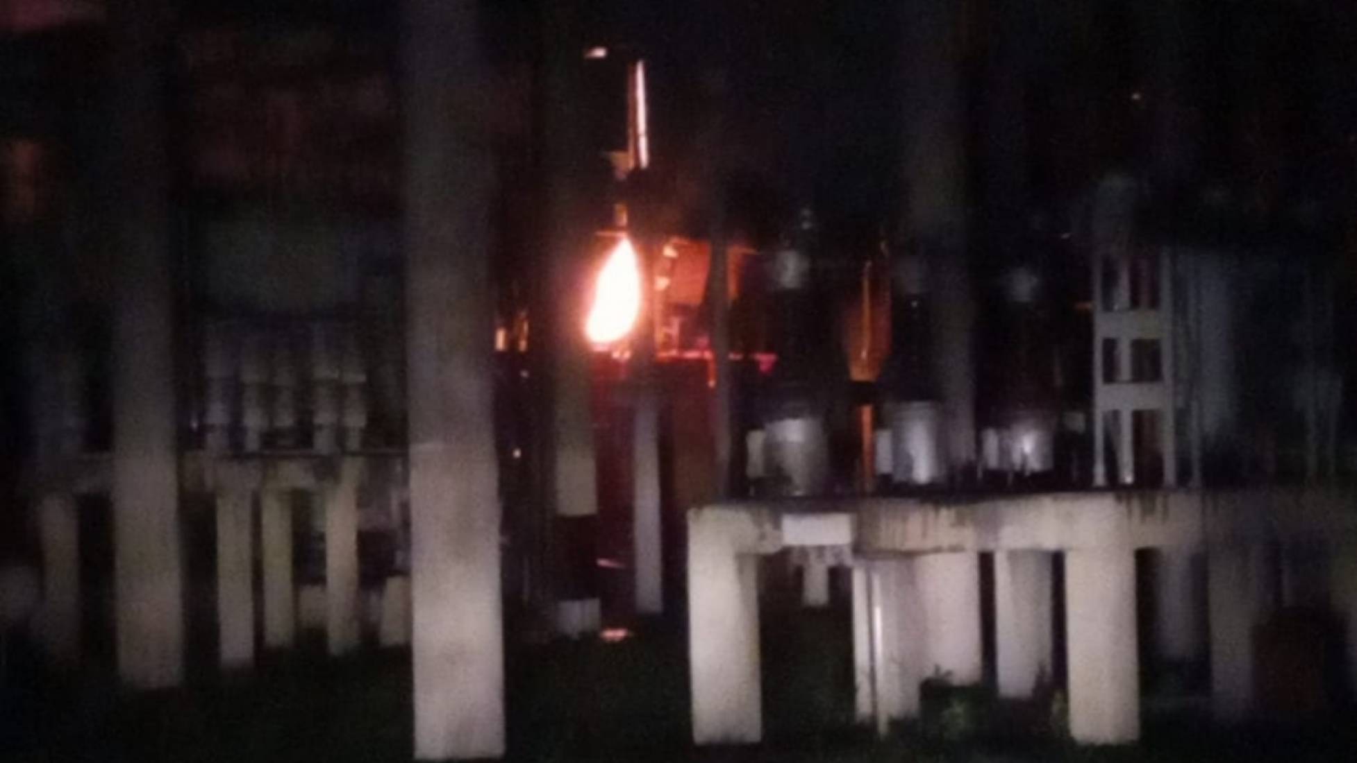 Un apagón afectó varios barrios tras el incendio en Transnoa