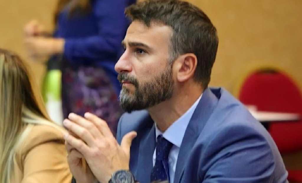 Romero votó a favor pero no cree en la prórroga de la emergencia por violencia de género
