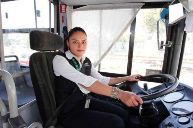 Ale sería la primera empresa en contratar  las primeras colectiveras.